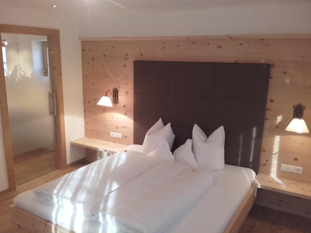 Tirol Appartement Haus Zillertal Zell am Ziller Quarto foto