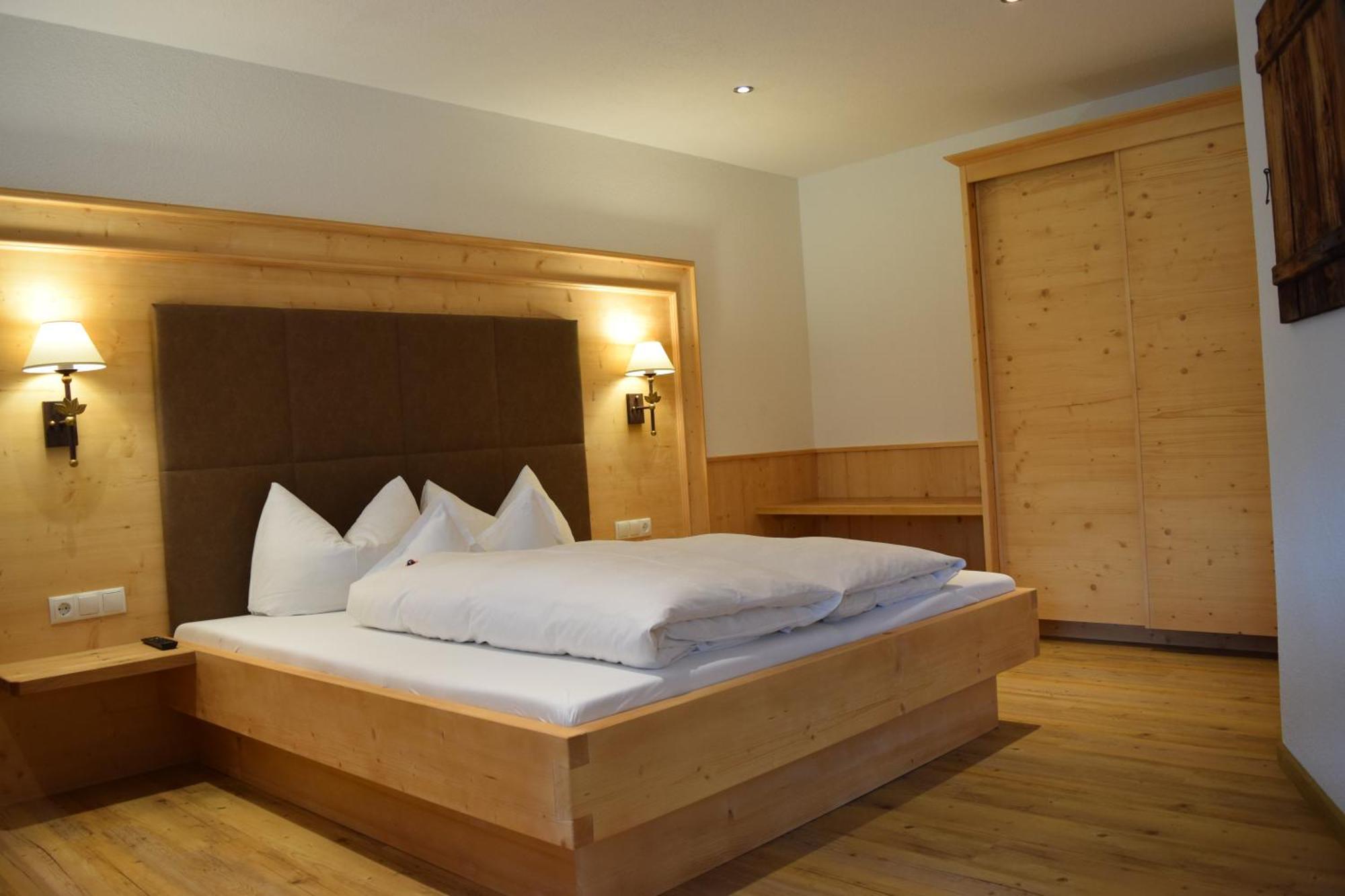 Tirol Appartement Haus Zillertal Zell am Ziller Quarto foto