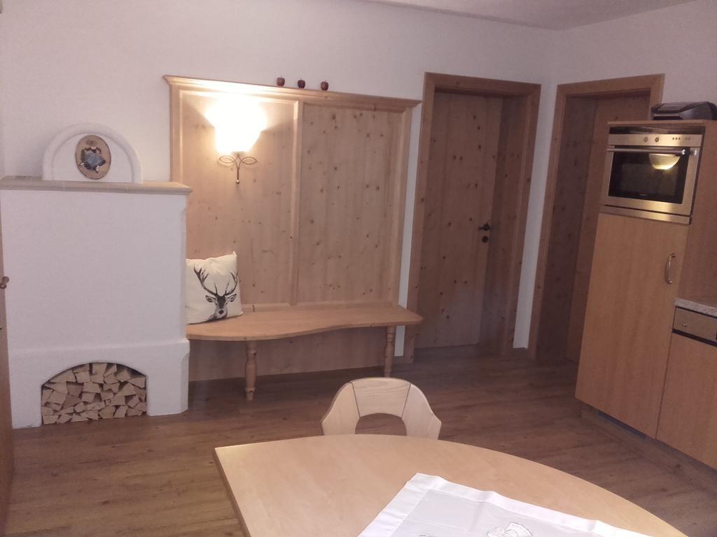 Tirol Appartement Haus Zillertal Zell am Ziller Quarto foto